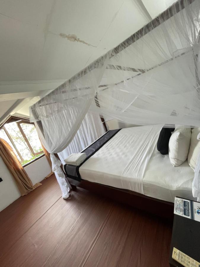Hotel Happy Bay Weligama Exterior foto