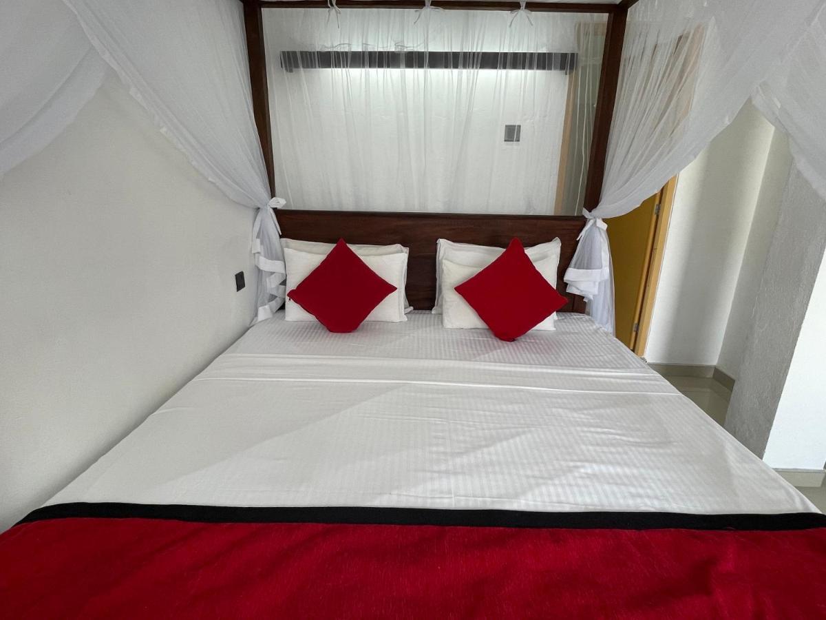 Hotel Happy Bay Weligama Exterior foto