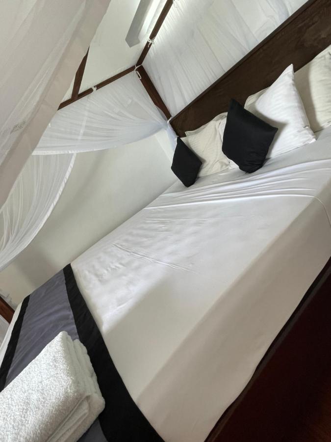 Hotel Happy Bay Weligama Exterior foto